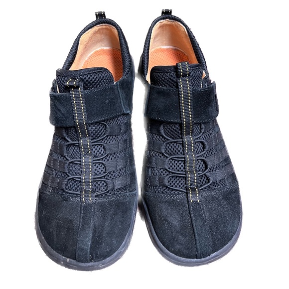 Rocket Dog Shoes Rocket Dog Stoker Nubuck Black Sneaker Poshmark